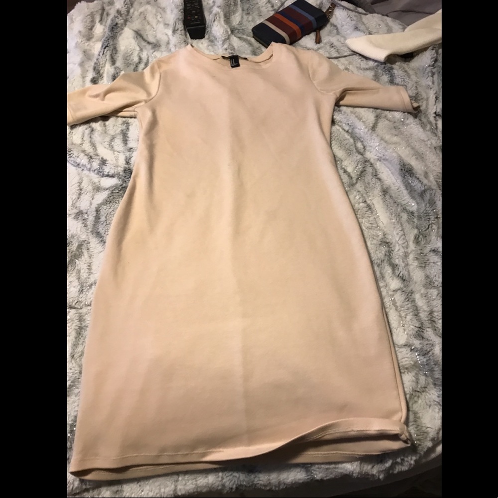 Nude fitted dress
